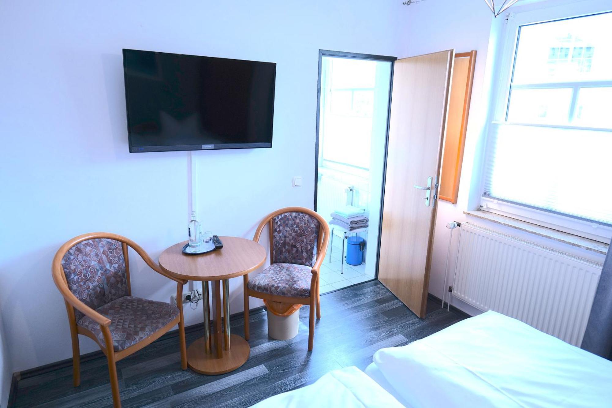 Hotel & Restaurant Am Bodden 푸트버스 외부 사진